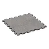 Spiel-Bodenbelag von WARCO im Farbdesign Grå Melange mit den Abmessungen 1000 x 1000 x 30 mm. Produktfoto von Artikel 4569 in der Aufsicht von schräg vorne.