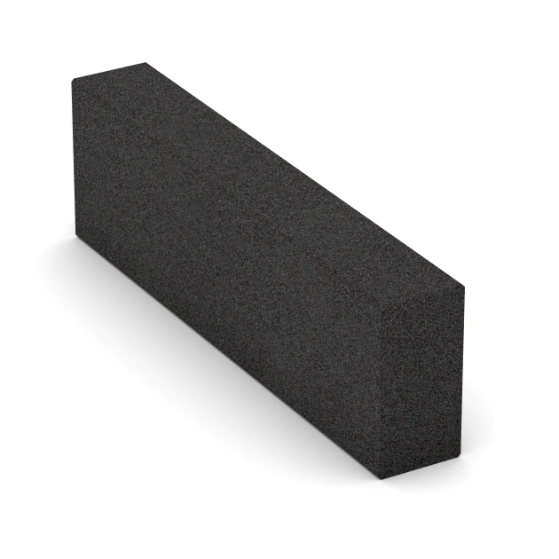Gummiblocksteg av gummigranulat von WARCO im Farbdesign Antracit mit den Abmessungen 100 x 30 x 15 cm. Produktfoto von Artikel 7028 in der Aufsicht von schräg vorne.