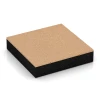 Fallskyddsplattor von WARCO im Farbdesign Sandbeige mit den Abmessungen 50 x 50 x 11 cm. Produktfoto von Artikel 6231 in der Aufsicht von schräg vorne.
