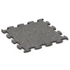 Fitness Active gymgolv von WARCO im Farbdesign Mörkgrå granit mit den Abmessungen 98 x 98 x 2,8 cm. Produktfoto von Artikel 6850 in der Aufsicht von schräg vorne.