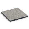 Gymgolv för utomhusbruk von WARCO im Farbdesign Grå granit mit den Abmessungen 60 x 60 x 4 cm | 0,36 m². Produktfoto von Artikel 7142 in der Aufsicht von schräg vorne.