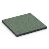 Gymgolv för utomhusbruk von WARCO im Farbdesign Engelskt gräs mit den Abmessungen 60 x 60 x 4 cm | 0,36 m². Produktfoto von Artikel 7143 in der Aufsicht von schräg vorne.