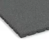 Detailaufnahme der Randausprägung von WARCO-Produkt 5505, Fallskyddsmatta 3 cm - EN 1177 ≤ 100 cm, Format 500 x 500 x 30 mm, Farbe Skiffergrå.
