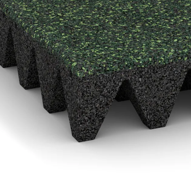 Detailaufnahme der Randausprägung von WARCO-Produkt 5646, Fallskyddsmattor 10 cm - EN 1177 ≤ 300 cm, Format 500 x 500 x 100 mm, Farbe Engelsk Gräsmatta.