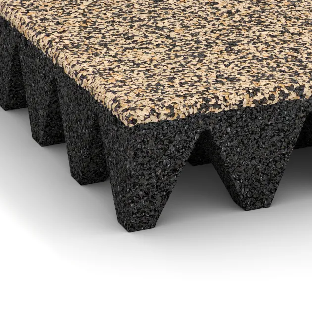 Detailaufnahme der Randausprägung von WARCO-Produkt 3699, Fallskyddsplatta för lekplats, Format 500 x 500 x 100 mm, Farbe Travertin.