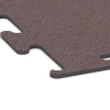 Detailaufnahme der Randausprägung von WARCO-Produkt 6145, Fitness Performance Elite Träningsgolv, Format 100 x 100 x 1 cm | 1,00 m², Farbe Mineralröd.