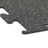 Detailaufnahme der Randausprägung von WARCO-Produkt 3764, Fitness Performance Elite Träningsgolv, Format 50 x 50 x 1 cm | 0,25 m², Farbe Lätt Gul Prickig.