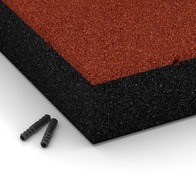 Detailaufnahme der Randausprägung von WARCO-Produkt 6278, Fallskyddsplatta – 300 cm, Format 50 x 50 x 11 cm, Farbe Tegelröd.