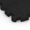 Detailaufnahme der Randausprägung von WARCO-Produkt 6622, Poolunderlag, Format 50 x 50 x 4 cm | 0,25 m², Farbe Antracit.