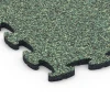 Detailaufnahme der Randausprägung von WARCO-Produkt 6780, Träningsmatta gummi, Format 44,6 x 44,6 x 1,8 cm, Farbe Engelskt gräs.