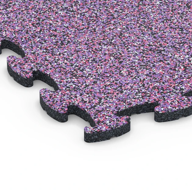 Detailaufnahme der Randausprägung von WARCO-Produkt 6756, Lekmatta i gummiplattor, Format 44,6 x 44,6 x 1,8 cm, Farbe Lavendel.