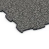 Detailaufnahme der Randausprägung von WARCO-Produkt 6805, Agilitygolv hundsport, Format 97,1 x 97,1 × 1,8 cm, Farbe Mörkgrå granit.