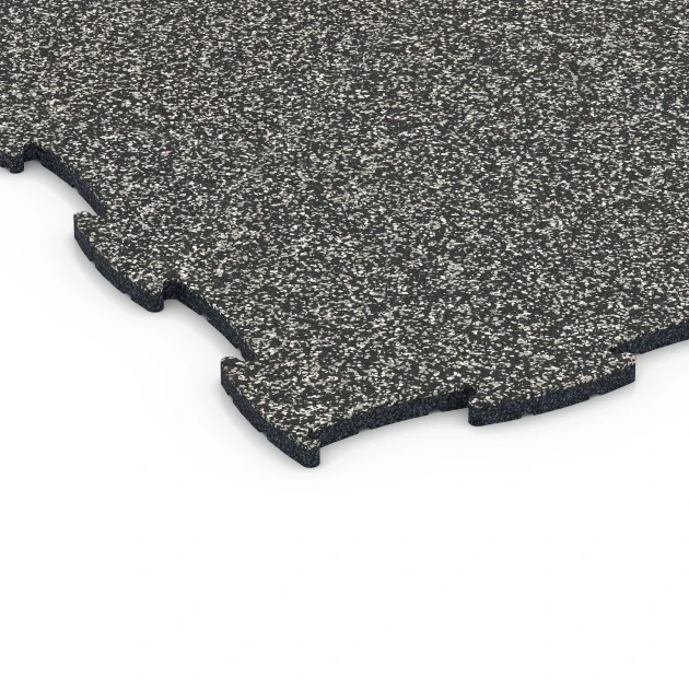 Detailaufnahme der Randausprägung von WARCO-Produkt 6805, Agilitygolv hundsport, Format 97,1 x 97,1 × 1,8 cm, Farbe Mörkgrå granit.