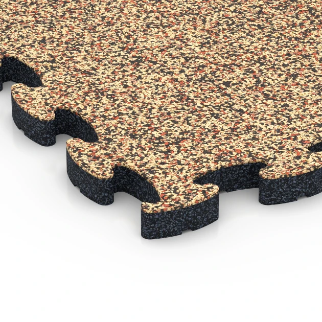 Detailaufnahme der Randausprägung von WARCO-Produkt 6934, Fallskyddsplatta pussel, Format 44,6 x 44,6 × 2,8 cm, Farbe Terrakotta.