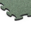 Detailaufnahme der Randausprägung von WARCO-Produkt 6888, Fitness Max gymgolv, Format 98 x 98 x 2,8 cm, Farbe Engelskt gräs.