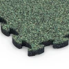 Detailaufnahme der Randausprägung von WARCO-Produkt 6771, Poolkantplattor, Format 28,9 x 28,9 x 1,8 cm, Farbe Engelskt gräs.