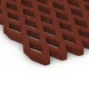 Detailaufnahme der Randausprägung von WARCO-Produkt 7010, Fallskyddsmatta med galler, Format 100 x 100 x 4 cm, Farbe Tegelröd.