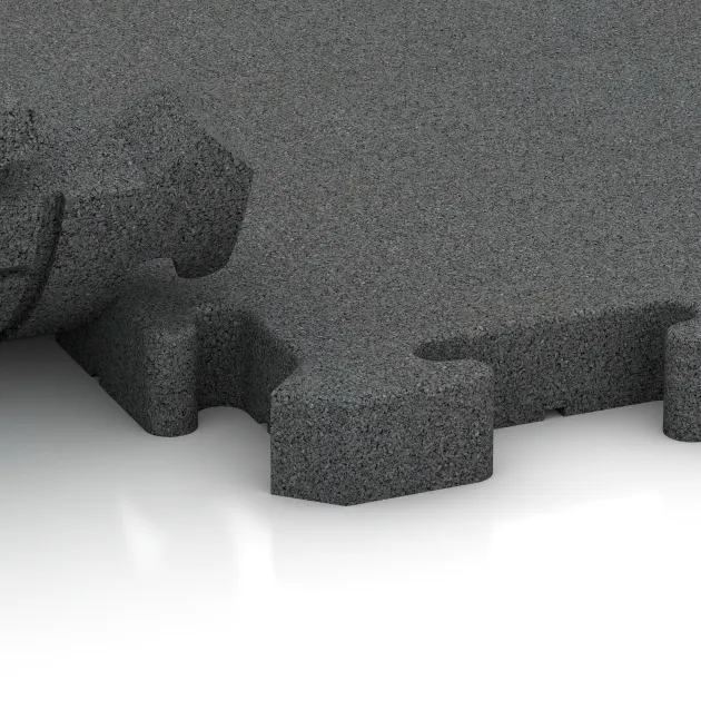 Großaufnahme vom Verbindungssystem von WARCO-Boden 3484 - Fitness Skyddsmatta HD im Farbdesign Skiffergrå. Abmessungen 1000 x 1000 x 40 mm.