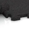 Großaufnahme vom Verbindungssystem von WARCO-Boden 3330 - Fitness Skyddsmatta HD im Farbdesign Anthracite. Abmessungen 1000 x 1000 x 30 mm.