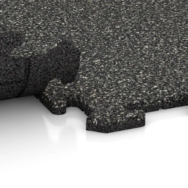 Großaufnahme vom Verbindungssystem von WARCO-Boden 3925 - Hundgolvplatta im Farbdesign Mörkgrå Granit. Abmessungen 1000 x 1000 x 18 mm.