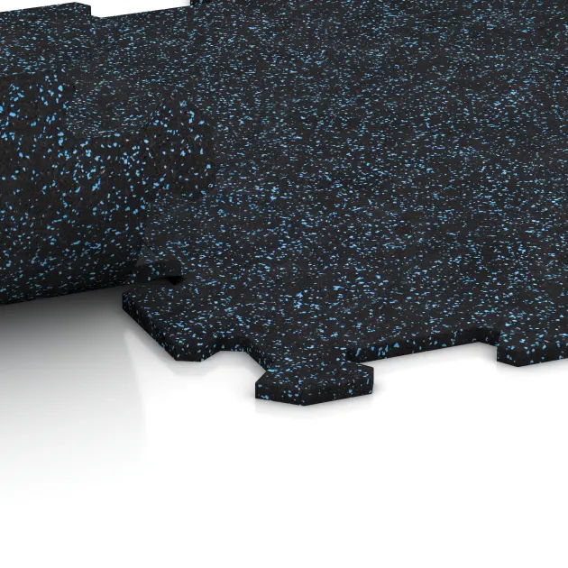 Großaufnahme vom Verbindungssystem von WARCO-Boden 0901 - Trappflisa im Farbdesign Lätt Blå Sprakling. Abmessungen 485 x 485 x 8 mm | 0,235 m².