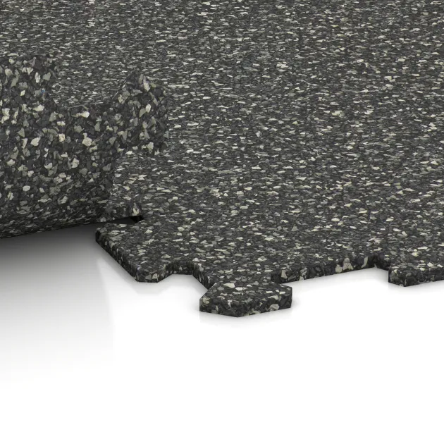 Großaufnahme vom Verbindungssystem von WARCO-Boden 1019 - Fitnessgolv Kompakt im Farbdesign Mörkgrå Granit. Abmessungen 970 x 970 x 8 mm | 0,94 m.