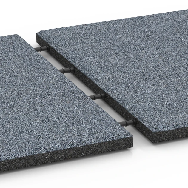 Großaufnahme vom Verbindungssystem von WARCO-Boden 6130 - Fallskyddsplatta – 95 cm im Farbdesign Grafitgrå. Abmessungen 50 x 50 x 3 cm.