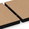 Großaufnahme vom Verbindungssystem von WARCO-Boden 6270 - Fallskyddsplatta – 180 cm im Farbdesign Sandbeige. Abmessungen 50 x 50 x 6 cm.