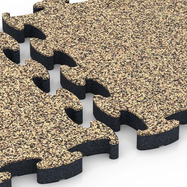Großaufnahme vom Verbindungssystem von WARCO-Boden 6885 - Fitness Max gymgolv im Farbdesign Rattan. Abmessungen 44,6 x 44,6 × 2,8 cm.