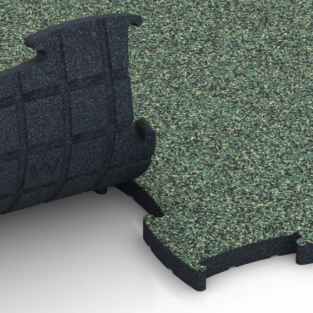 Großaufnahme vom Verbindungssystem von WARCO-Boden 6888 - Fitness Max gymgolv im Farbdesign Engelskt gräs. Abmessungen 97,1 x 97,1 x 2,8 cm.
