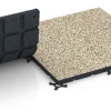 Großaufnahme vom Verbindungssystem von WARCO-Boden 7138 - Gymgolv för utomhusbruk im Farbdesign Travertin. Abmessungen 60 x 60 x 3 cm | 0,36 m².